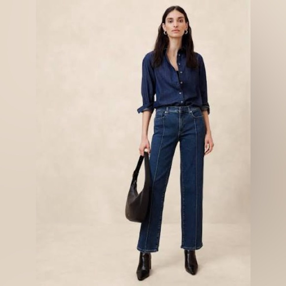 Banana Republic Mid Rise Straight Pintuck Jeans
